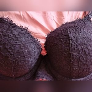 Aerie Black Padded 32D Bra